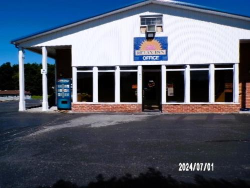Lewisburg Hotel | Relax Inn