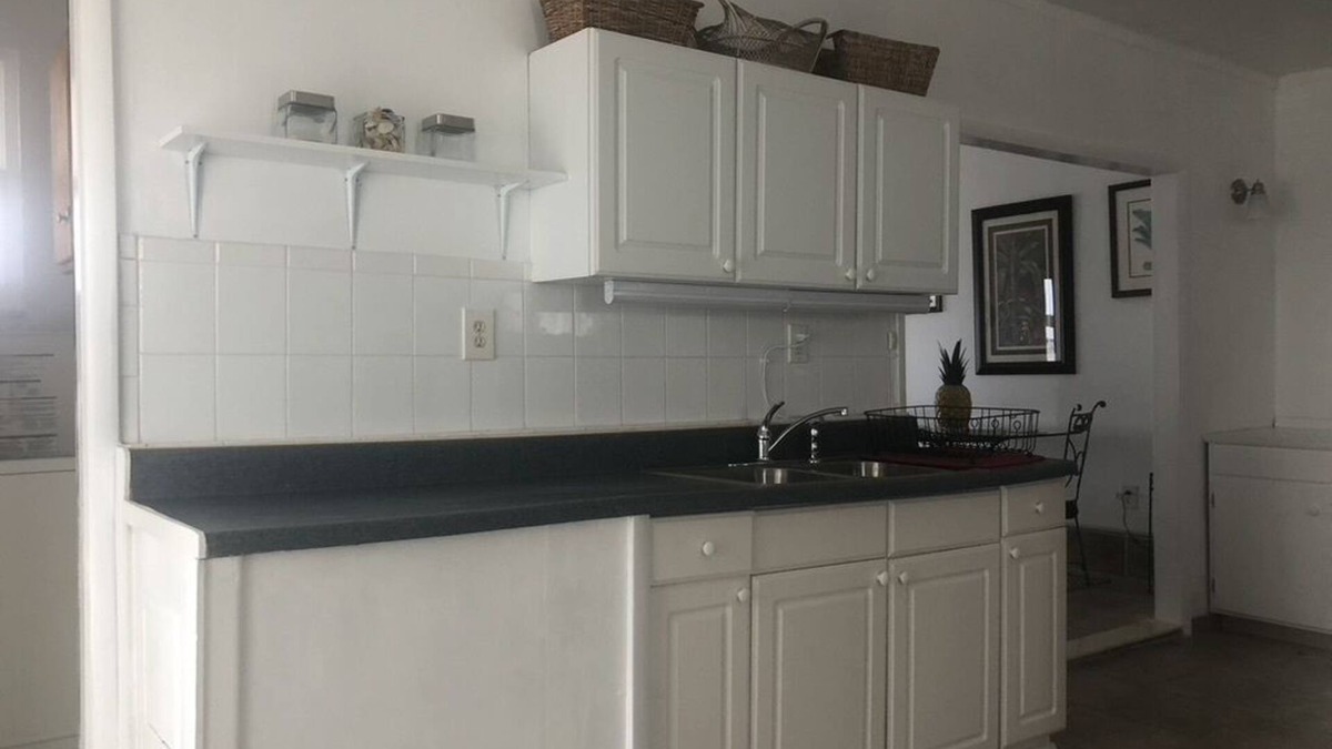 Interchange Square Cottage | Relax on the River - cozy cottage with ocean breezes