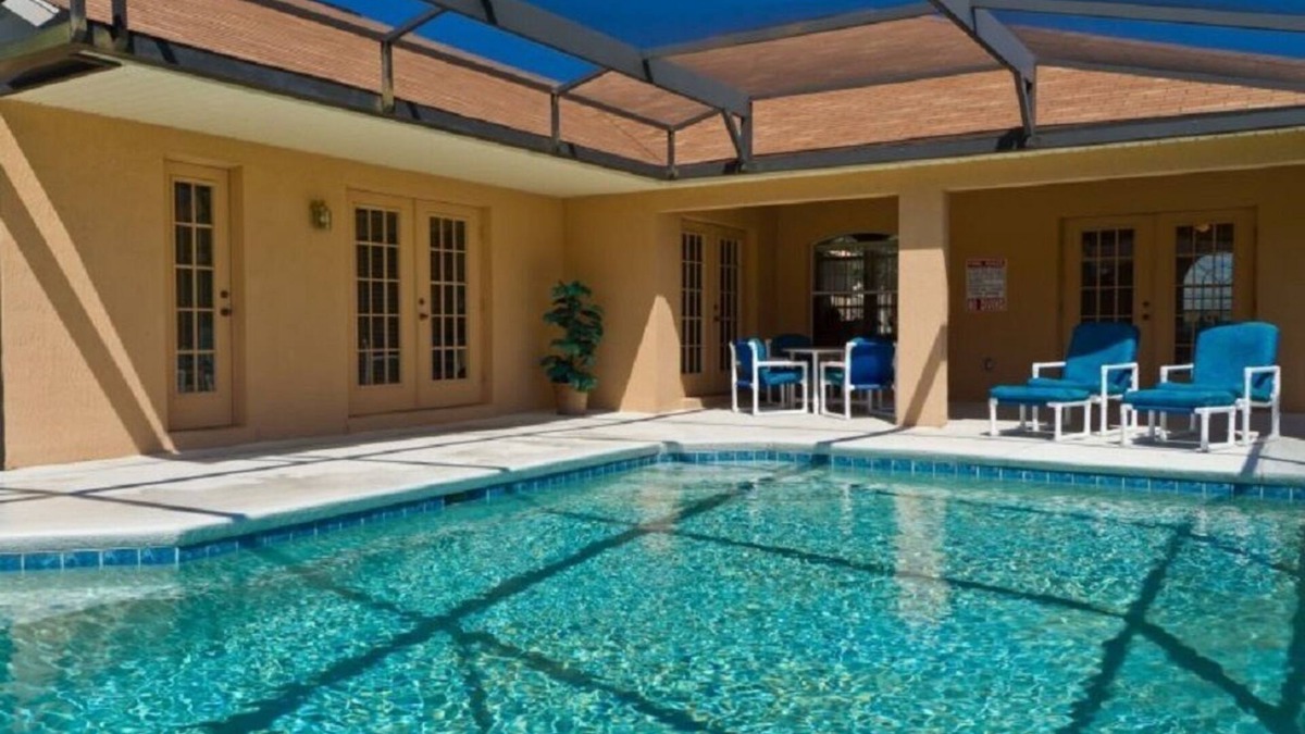 Orange Tree House | Relax & Play 4-Bed Villa with Pool and Game Room – Minutes to Disney
