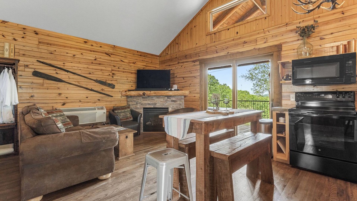 Sylvan Shores Cabin | RELAX, REJUVINATE, REVITALIZE!