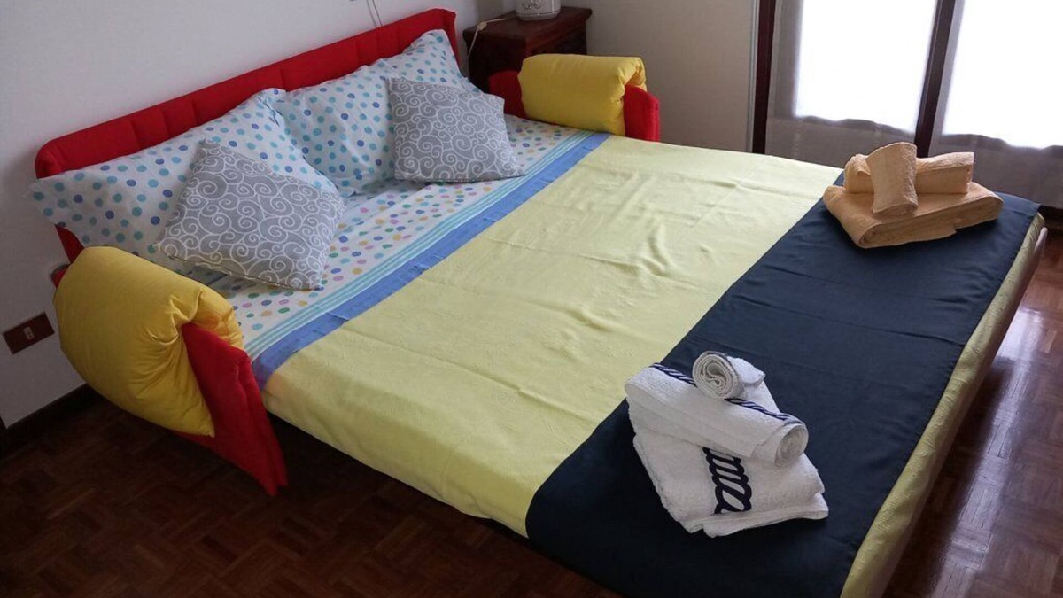 Parabiago Apartment | RELAX THREE-ROOM APARTMENT 100 SQM - RHO FIERA - GALEAZZI AND LEGNANO HOSPITALS