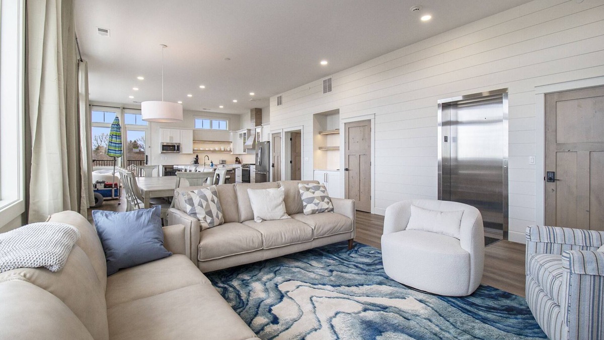 Ludington Condo | Relax & Unwind in a New Building with a New Heated Pool & Hot Tub, Sleep 13!
