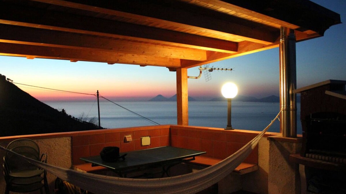 Galbato Apartment | Relax with a dream view, peace and comfort