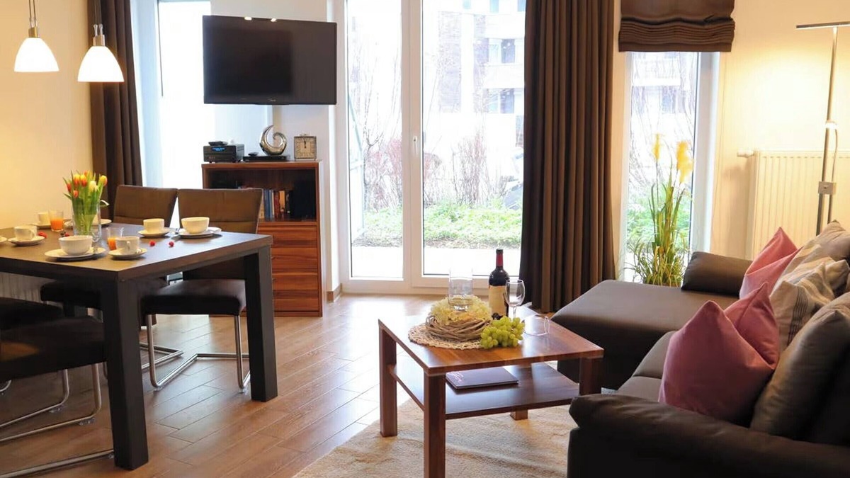 Wurster Nordseekuste Apartment | "Relaxation on the North Sea dyke: The Apartment Nordseetraum welcomes you!"