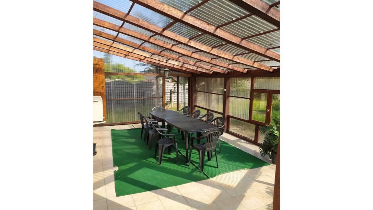 Briare House | Relaxation, jacuzzi sauna billiards private swimming pool