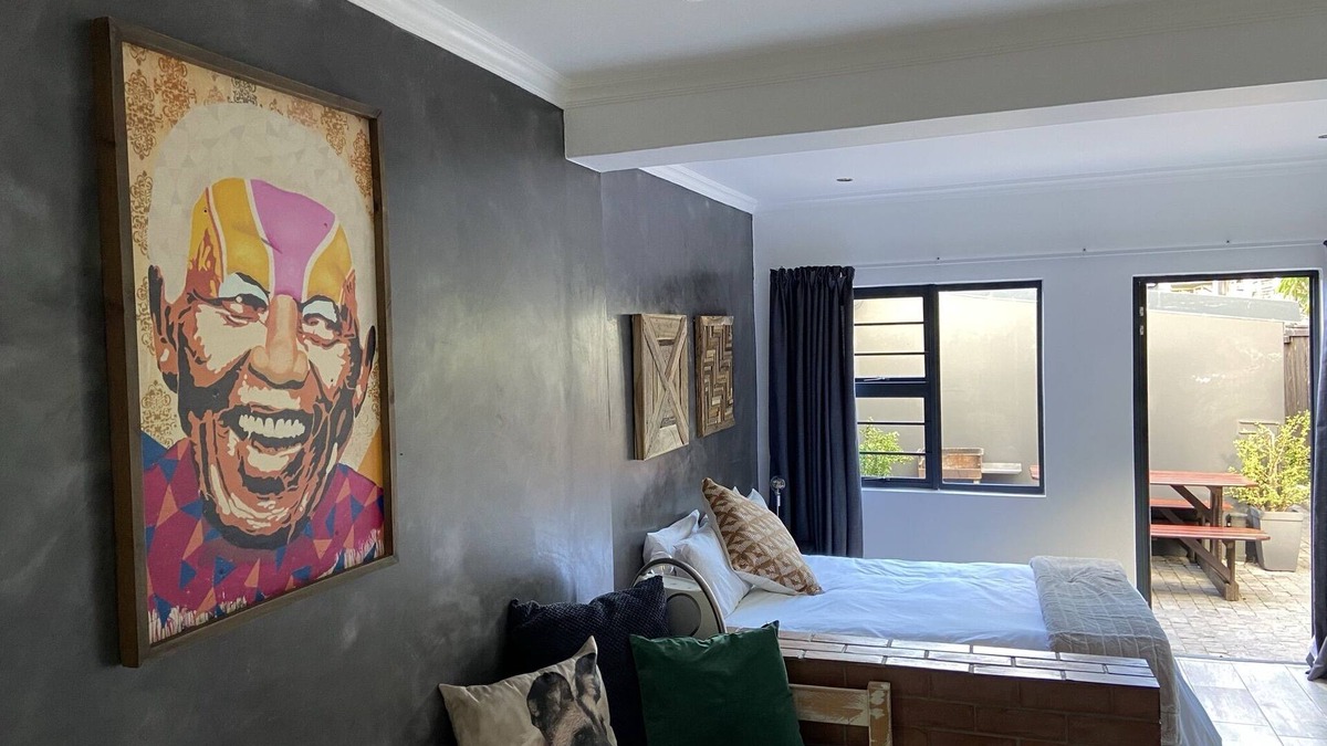 Walmer Apartment | RElaxed City Living
