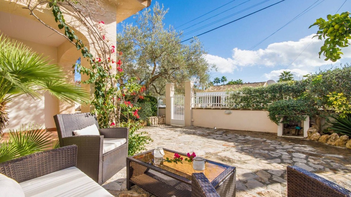 Alcudia House | Relaxed Living in Port Alcudia