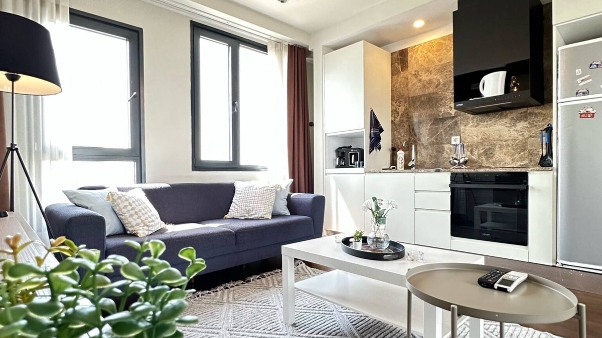 Mahmutbey Apartment | Relaxing 1BR 2BA Apt w/Free Wi-fi, AC & Washer