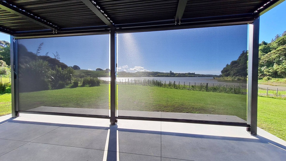 Taharoa House | Relaxing 2 Bedroom home with Harbour views