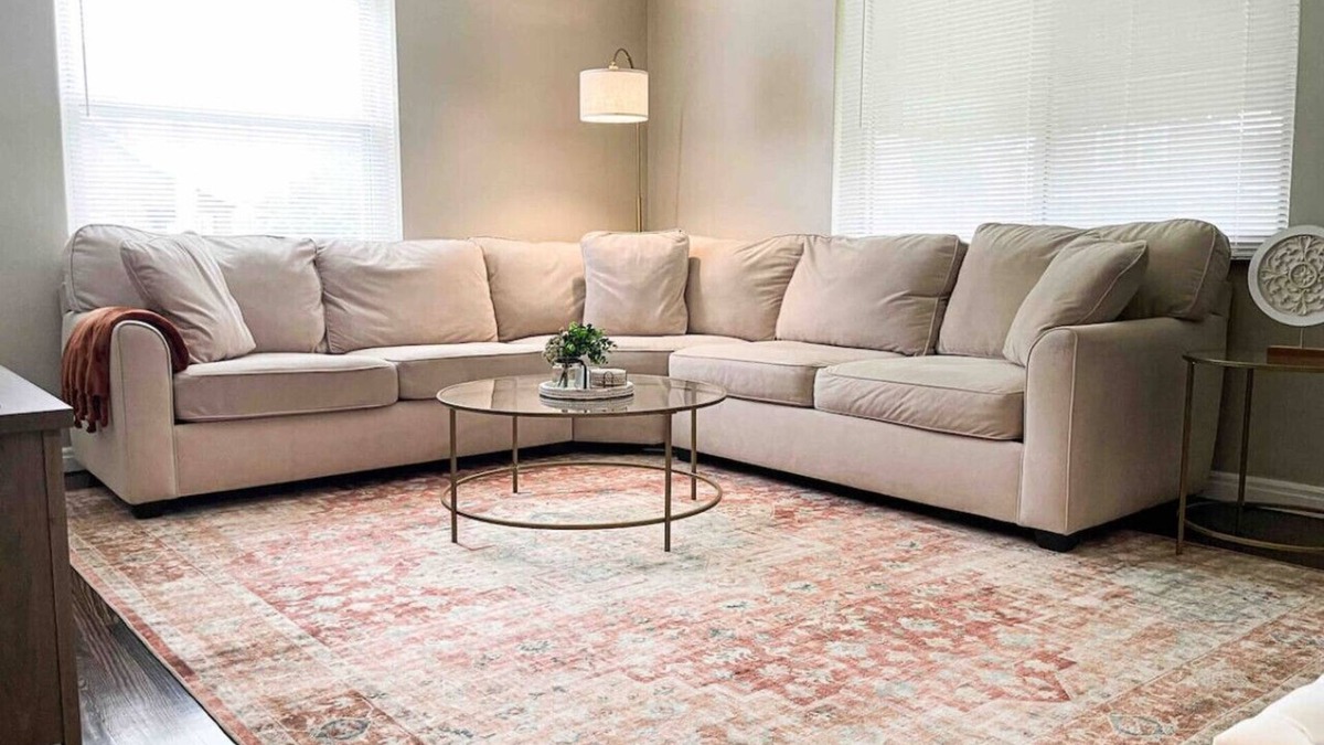 Spring Grove Village House | * Relaxing 3 bedroom with 2 TVs *
