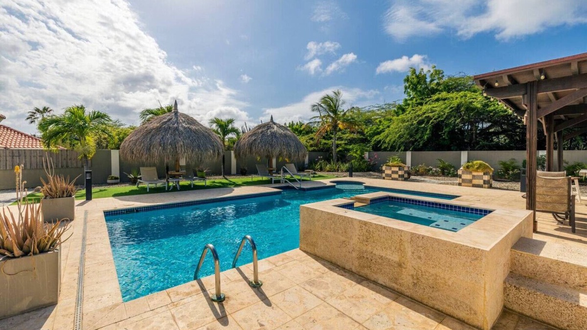 Sabana Liber Villapark House | Relaxing 4BR Villa with Pool, Hot Tub & Comfort at Sabanaliber 205 by Bocobay