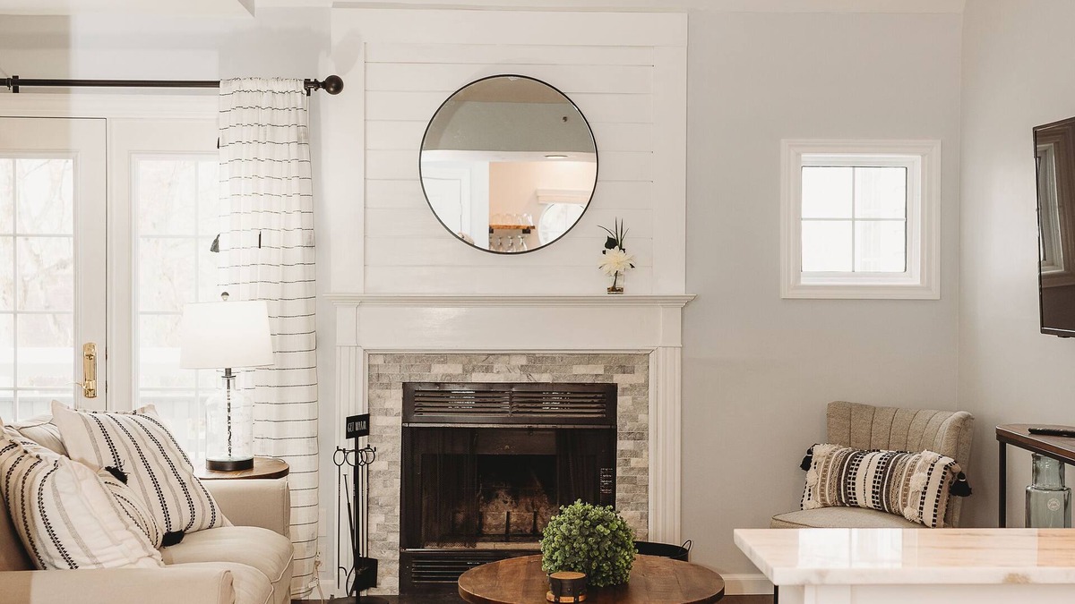 Norwich Villa | Relaxing and Cozy Villa at the Norwich Inn and Spa