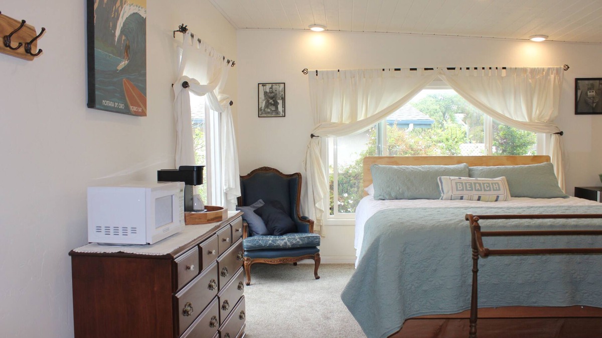 Morro Bay Apartment | Relaxing Bed and Bathroom with private entrance. Short walk to beach!