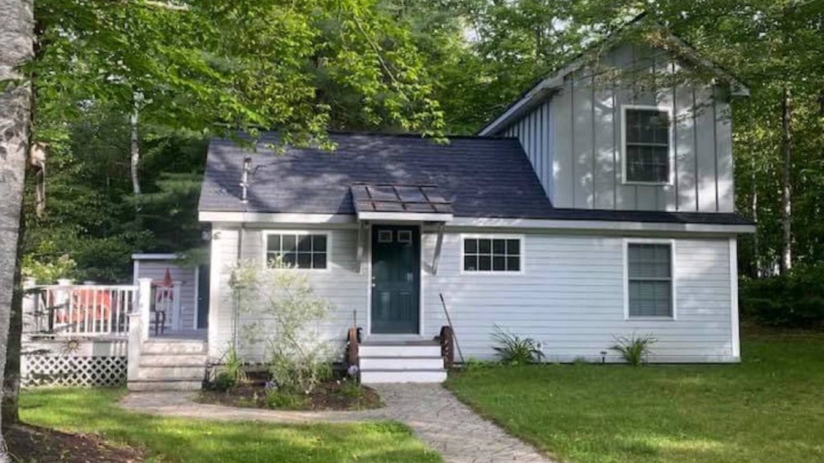 Sunday River Area House | Relaxing cabin in the mountains.Snowmobile, ATV, Fish, Hike, Relax
