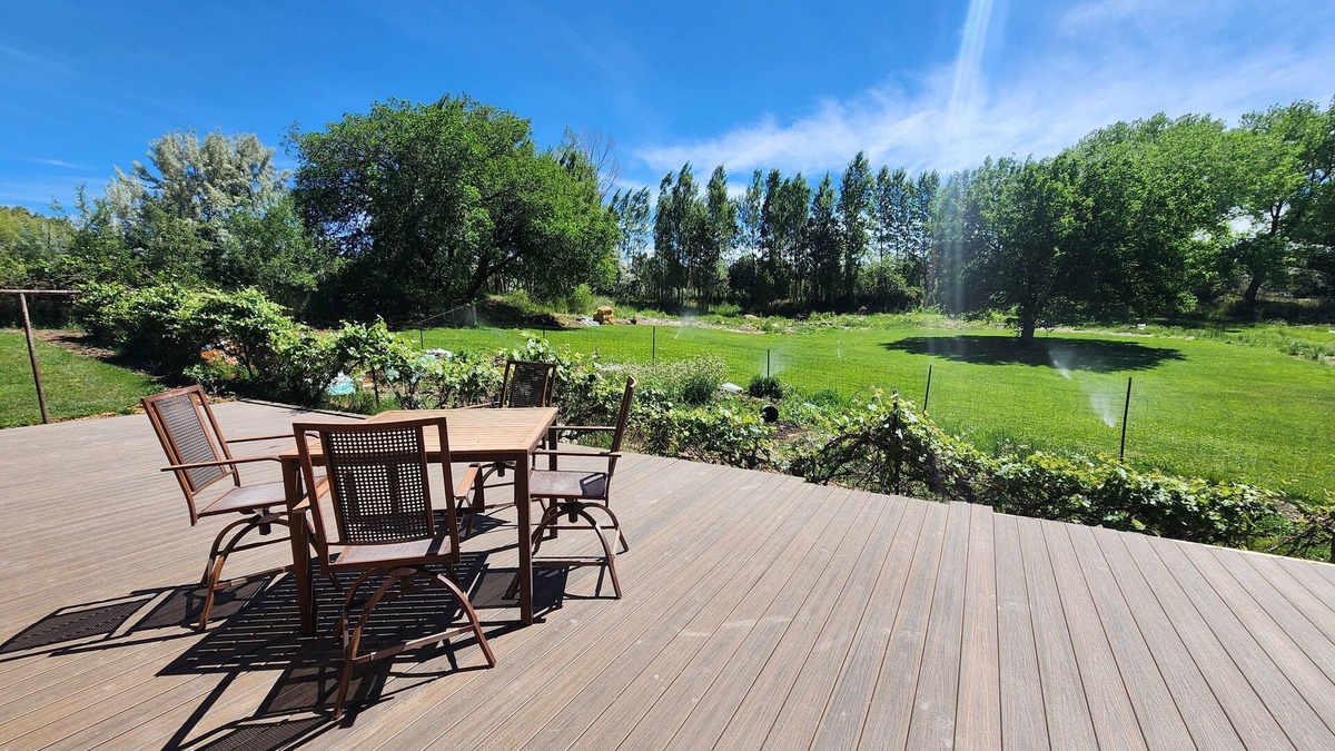 Nucla Cabin | Relaxing cabin with a beautiful deck surrounded by gardens!