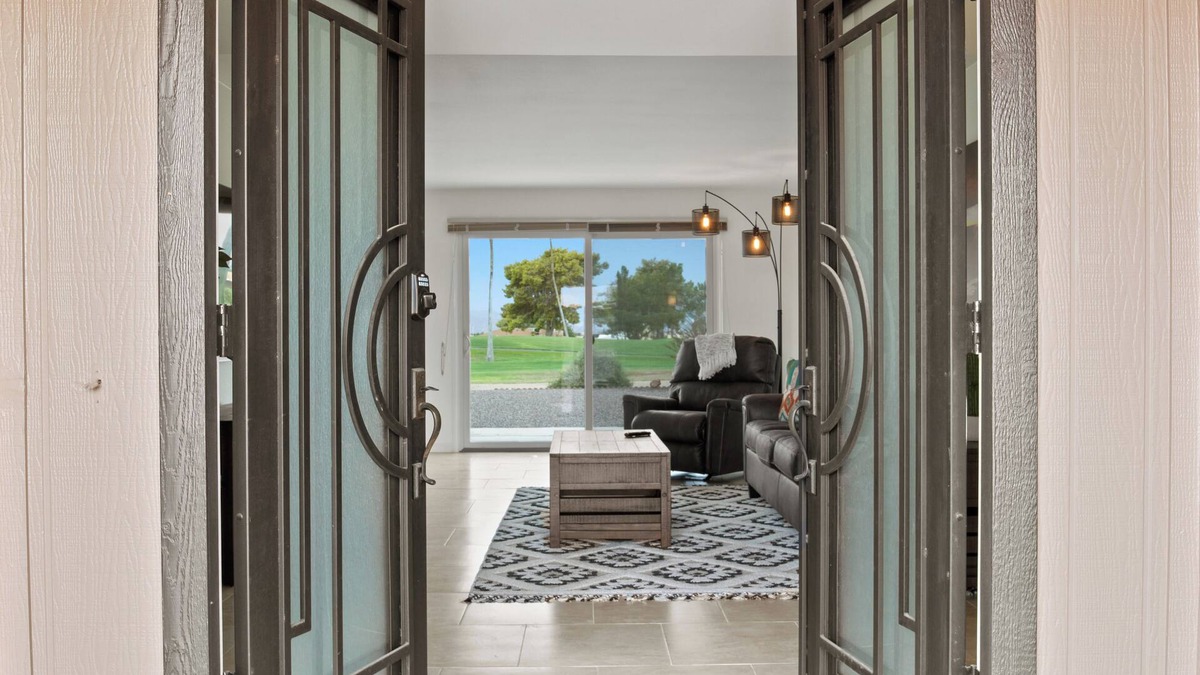 Sun City House | Relaxing Golf Retreat! 2-bedroom desert oasis