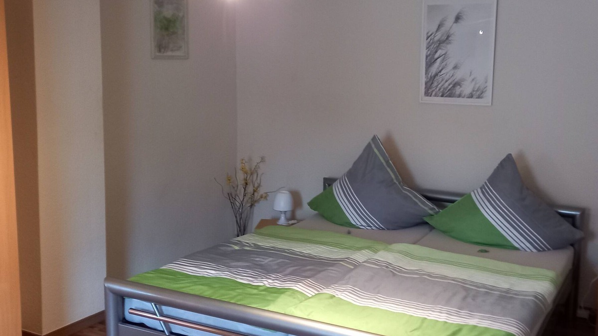 Neuwied House | Relaxing guest room to relax, central to Rheinsteig and Limes