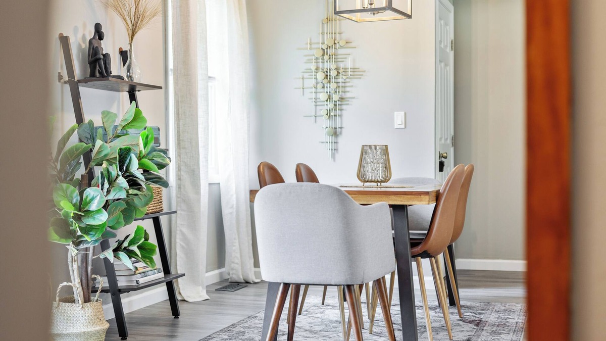 East Side House | Relaxing Home Near Atlanta