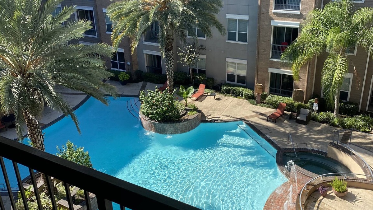 Astrodome Apartment | Relaxing home near Med Center/NRG