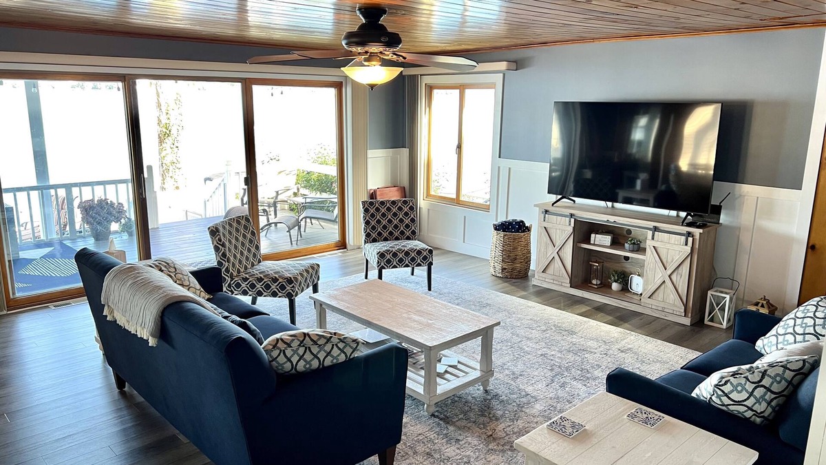 Conesus House | Relaxing Lake House Getaway w/Amazing Decks/Views