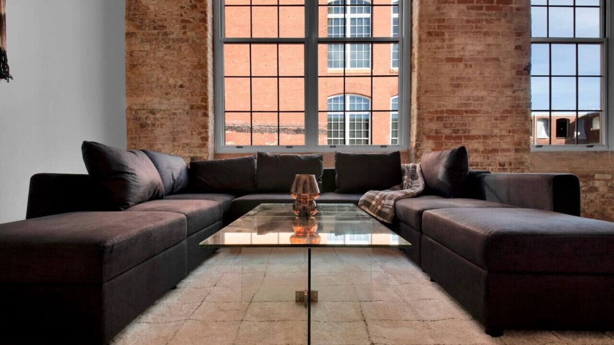 Parker Apartment | Relaxing & Luxurious Stay | Steps from Downtown!