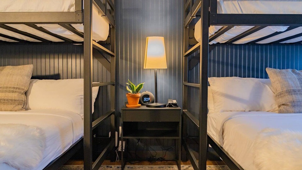 Winter Park Hotel | Relaxing Mountain Retreat Ideal for Couple Stay | Skiing or Hike Nearby