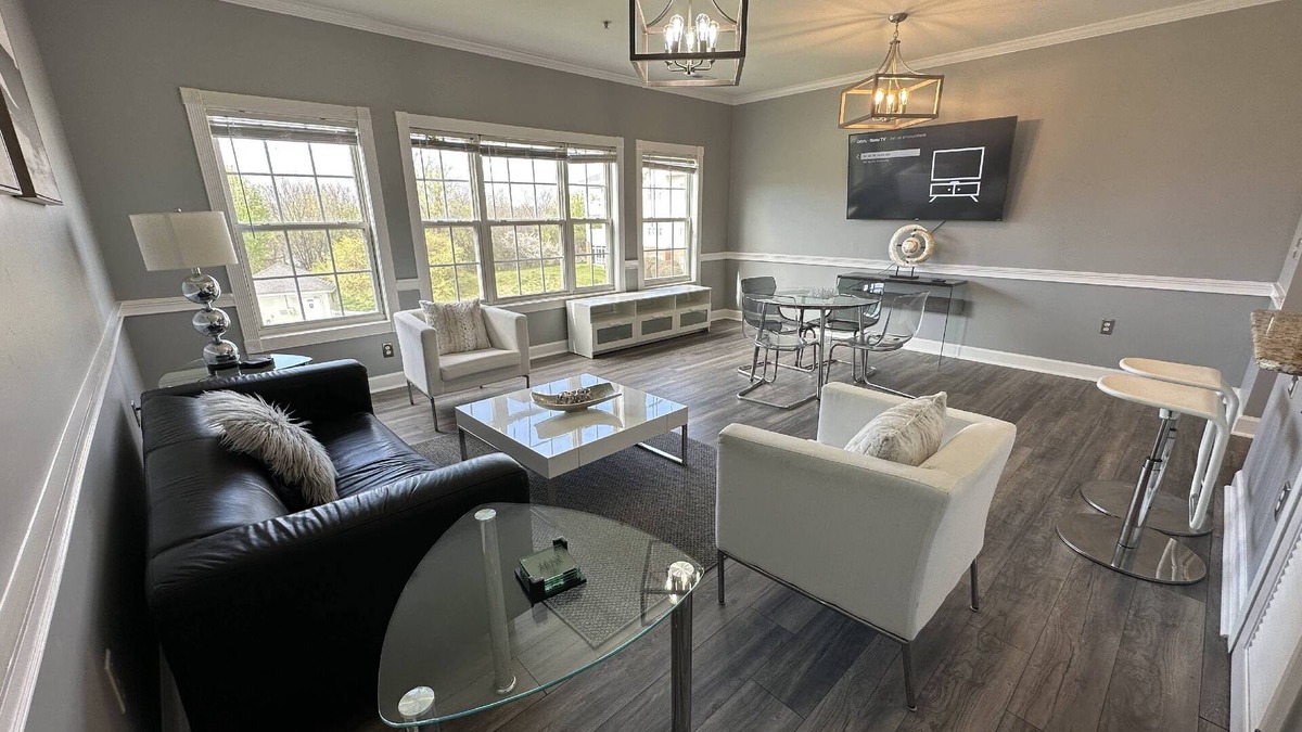 Charlotte Condo | Relaxing Now and Zen: Modern Condo, Near UNCC, PNC Pavilion, Pool, 5 Min to Dining, Shops, +15% off!