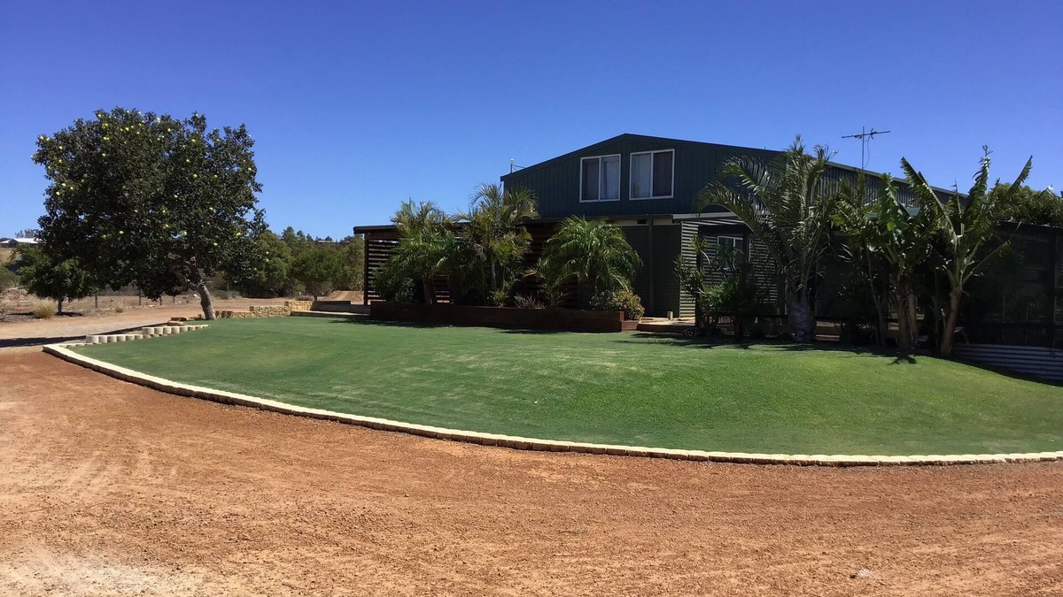 White Peak House | Relaxing Open Space Semi-rural Stay