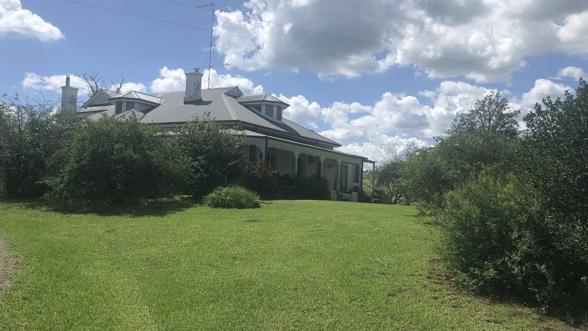 Wollomombi House | Relaxing Peaceful well equipped Farm stay