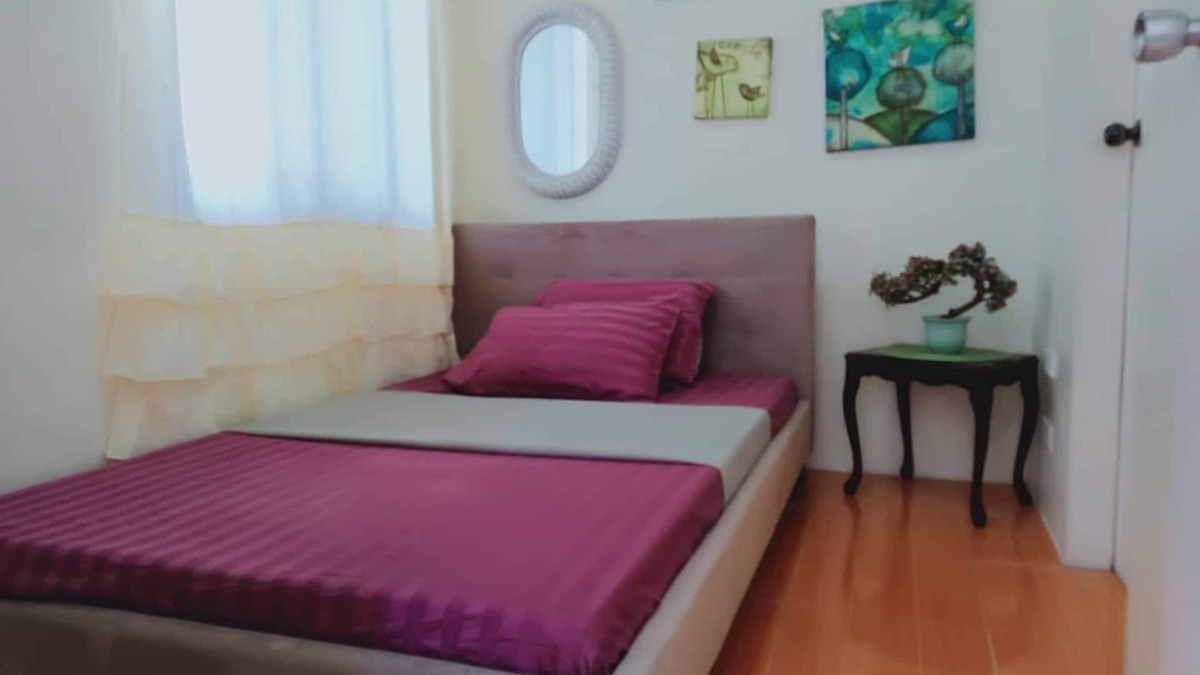 Bacolod Bed & Breakfast | Relaxing place to stay away from home, good for 2 person only.
