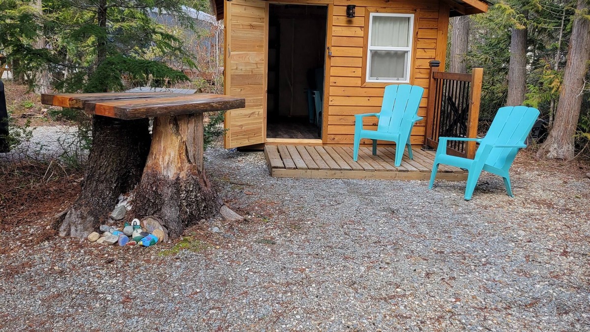 Malakwa RV Rental | Relaxing Retreat