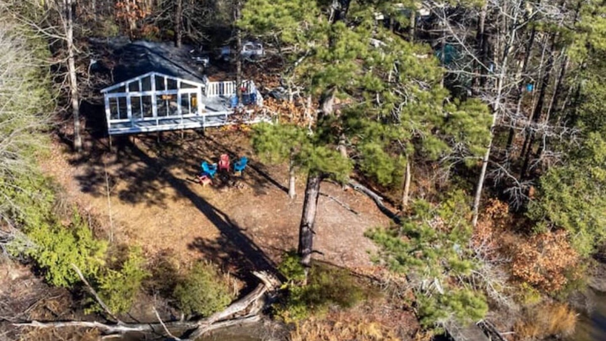 Dutton House | Relaxing Rivah Retreat - Private Dock and No Cleaning Fees!