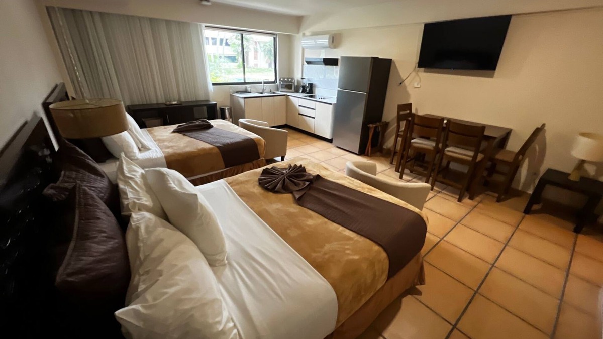 Playa Coronado Hotel | Relaxing SUITE Coronado Chame. Close to everything! and fully equipped kitchen.