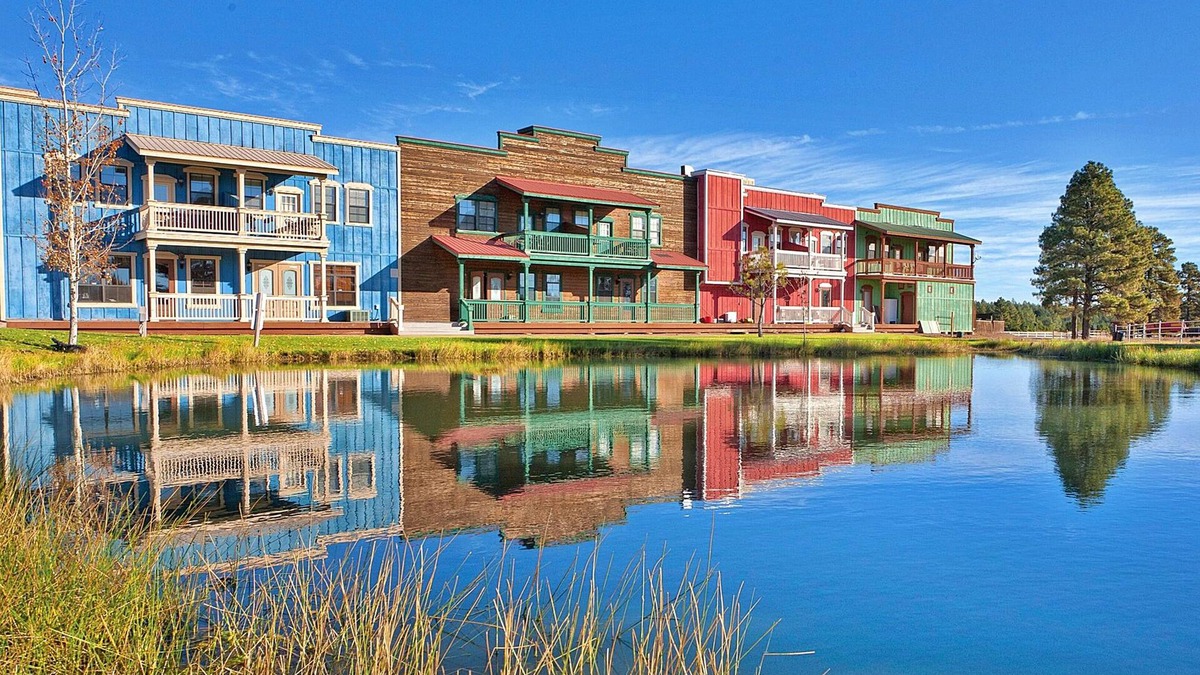 Heber Condo | Relaxing vacation, Condo resort, Bison Ranch