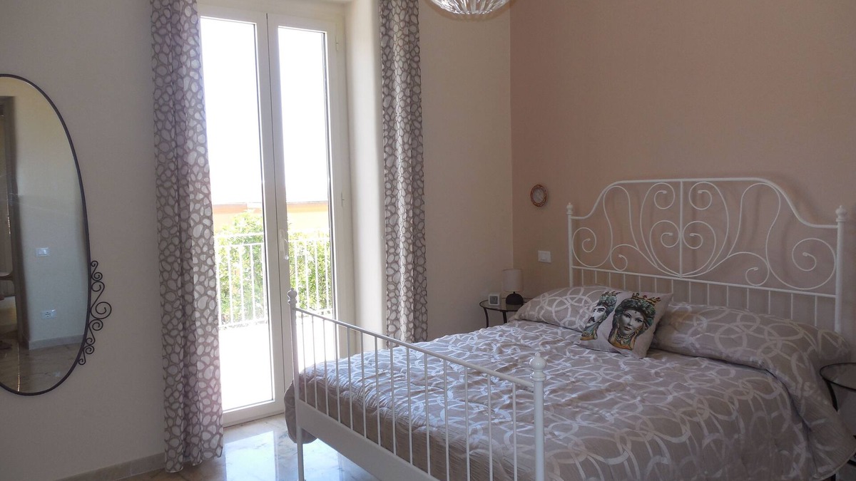 Agrigento Apartment | RELAXING VACATION RENTALS CLOSE TO CITY CENTER - LATE CHECK-OUT INCLUDED!