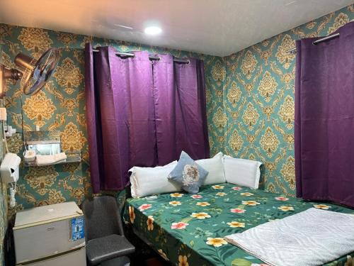 Tsim Sha Tsui House | Reliance Block C 12f