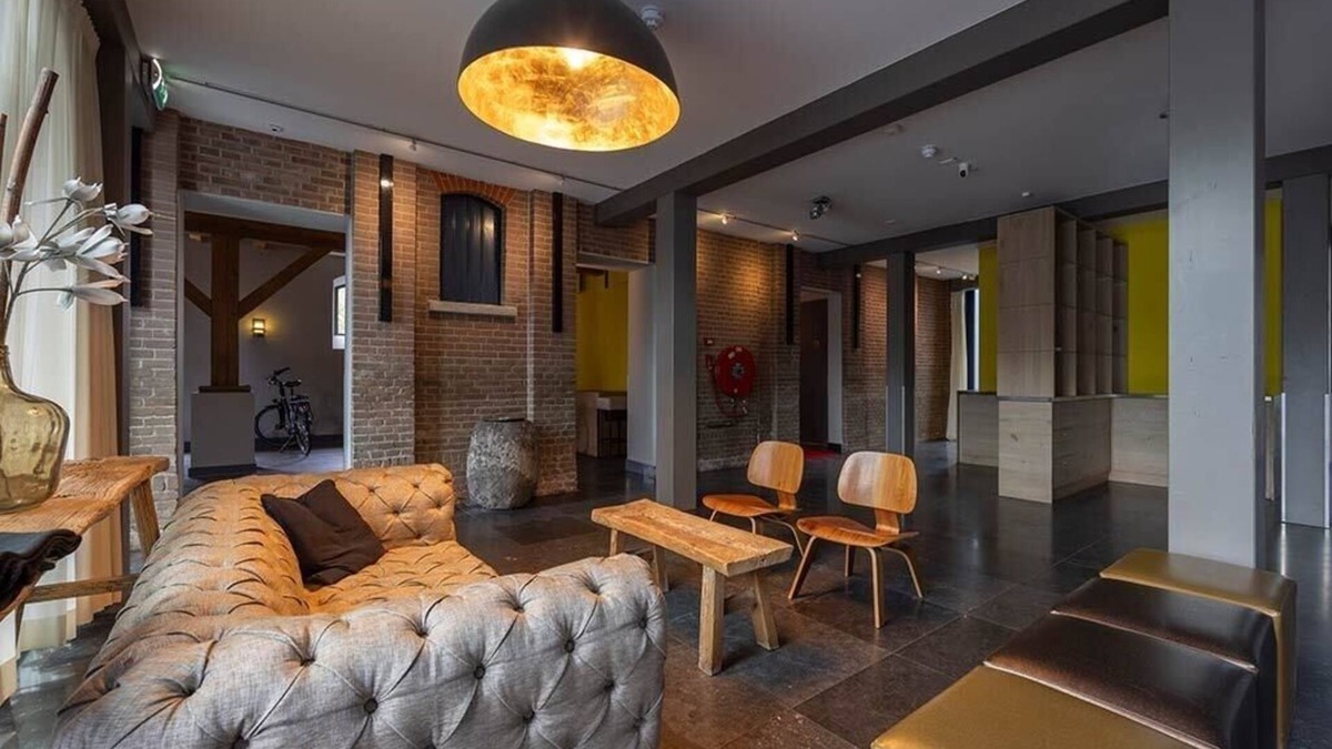 Coevorden Hotel | Relish Modern Comforts in Historic Grain Warehouse Near Plopsa Indoor