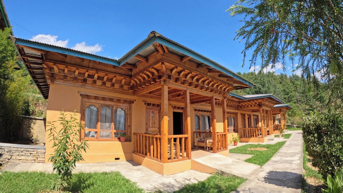 Paro Hotel | Rema Resort