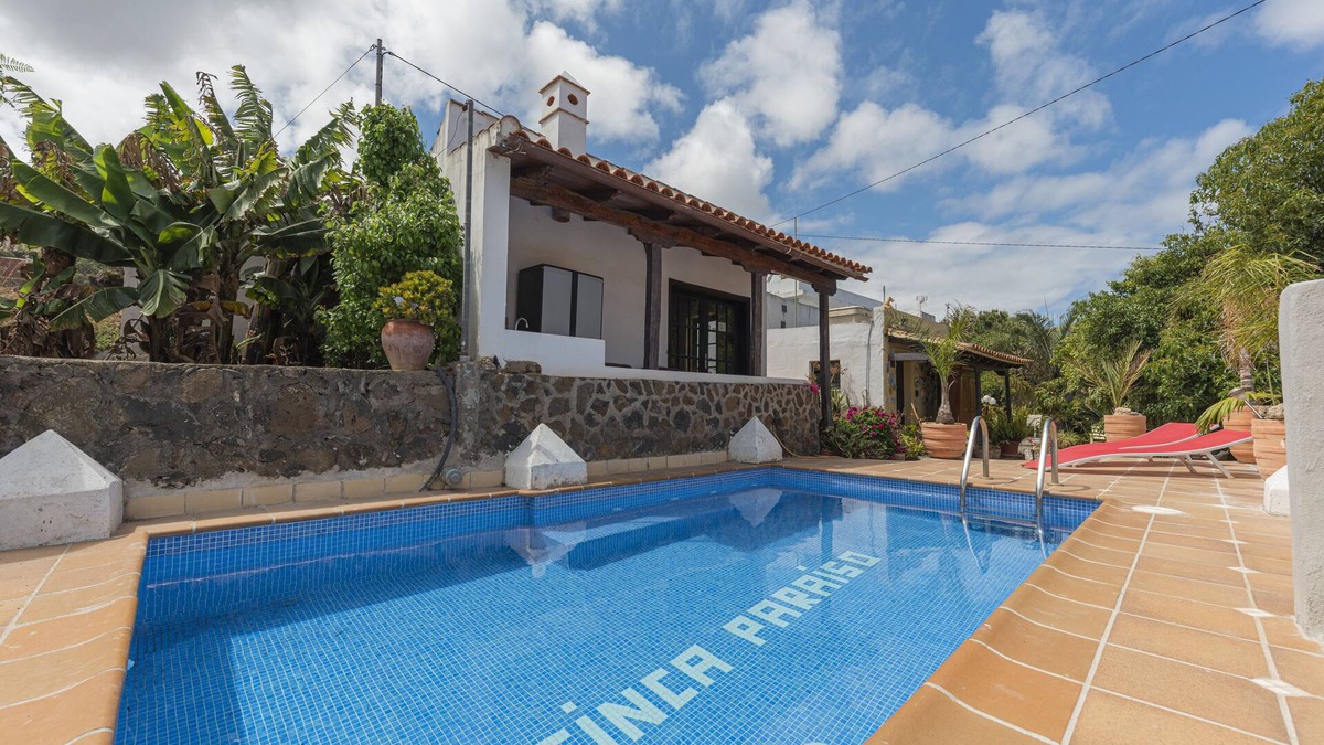 Valle de Guerra Villa | Remarkable 4-Bed Villa