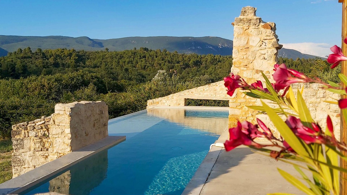Villars Apartment | Remarkable architectural countryside appartment with far reaching views and pool