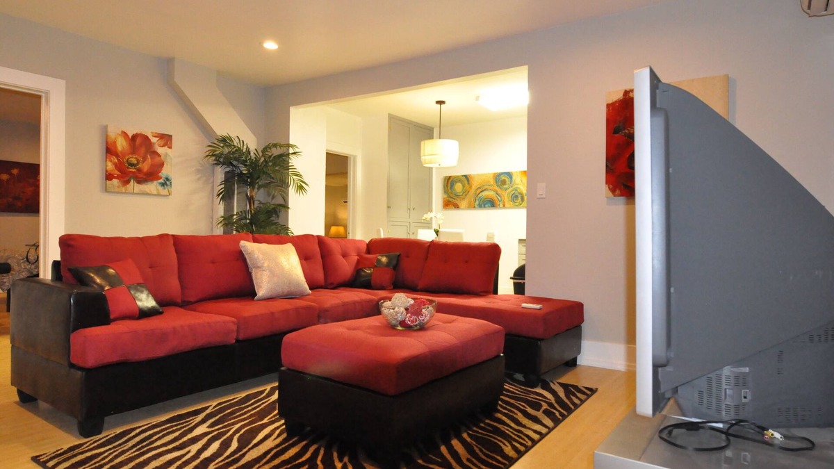 Monrovia House | Remodeled 1905 Vintage Home, Walking To Old Town W/fri. Farmer's Mkt
