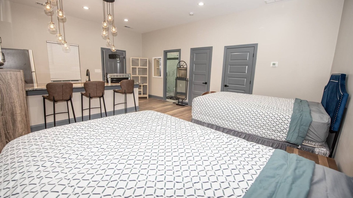 Dawsonville House | Remodeled 2 bedroom home 4 beds Dawsonville 7 miles Atlanta Motorsport