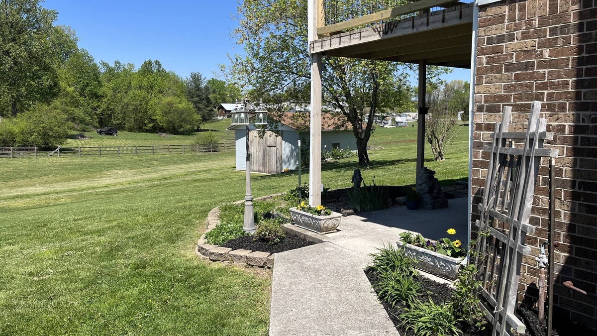 Dayton House | Remodeled 3BR w/Onsite Boat Parking | Ideal for Dayton Area's Famous Bass Fishing -Lake Chickamauga