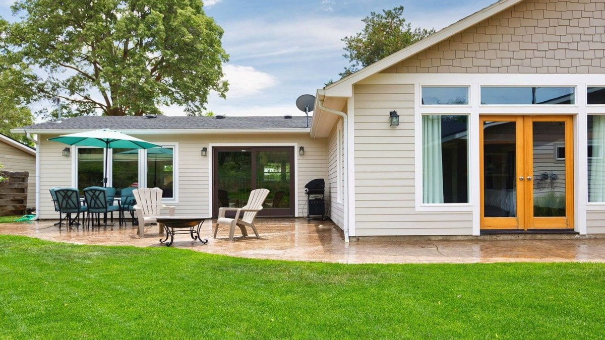 East End House | Remodeled Foothills Home-Backs to Open Space, Close to BSU, Bike path, etc