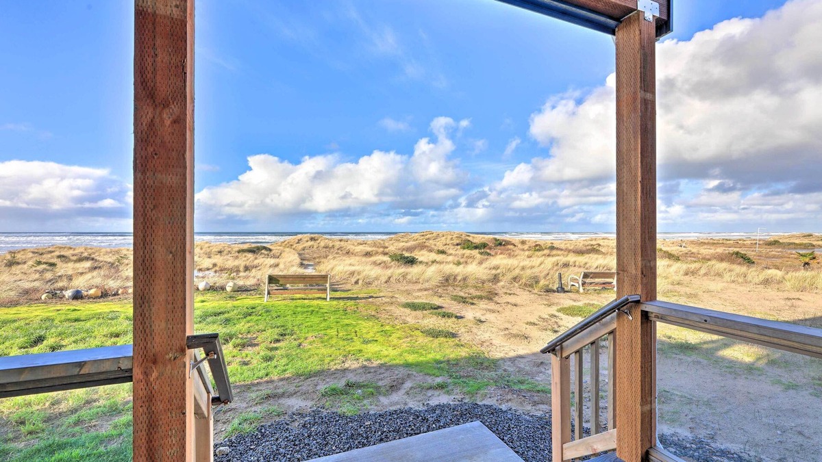 Waldport Cottage | Remodeled Sanderling Sea Cottages, Unit 4