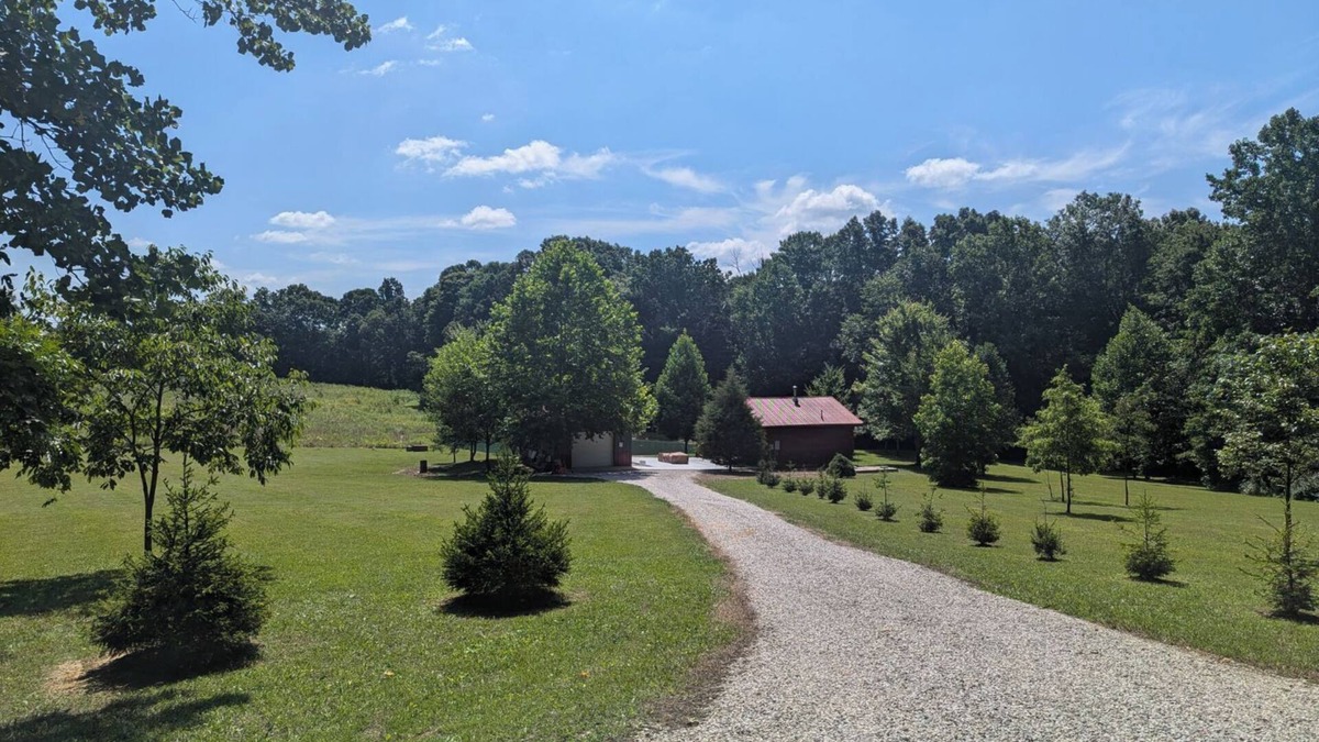 Grantsburg Cabin | Remote and quiet!