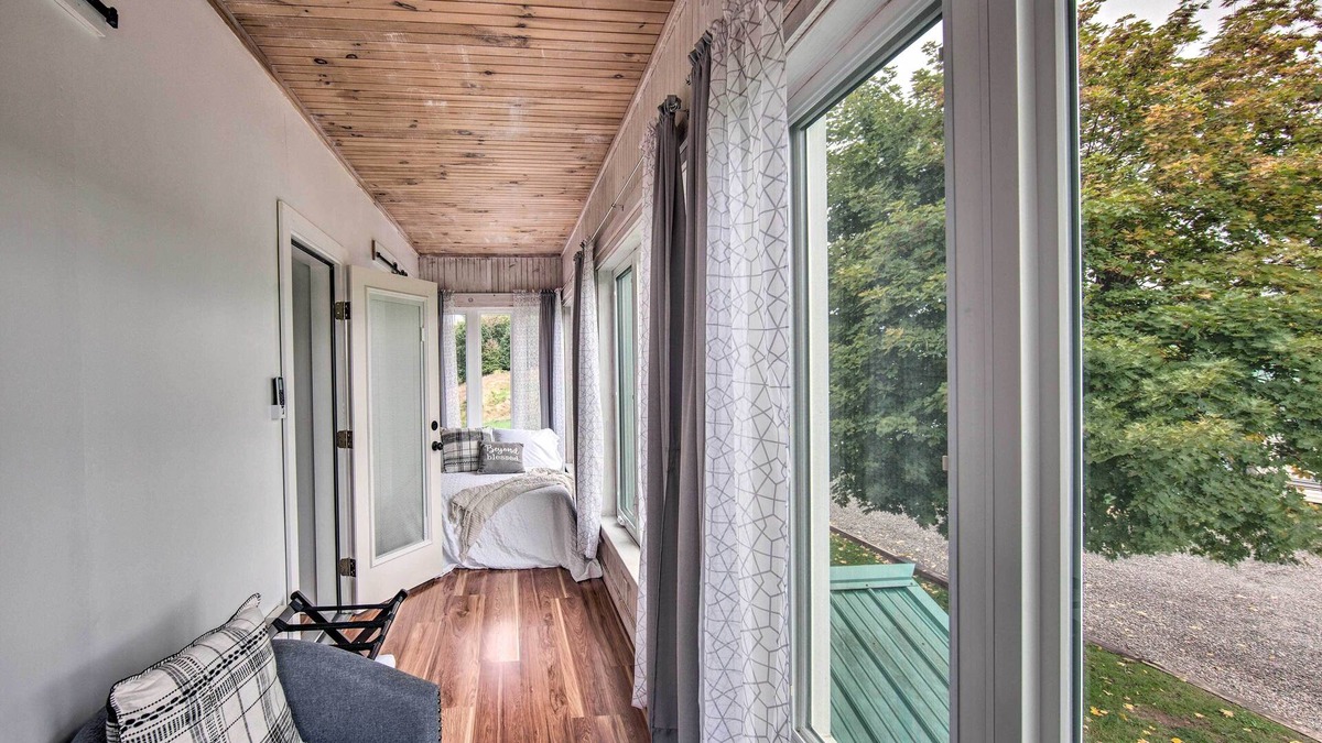 Halifax House | Remote Escape: Halifax Farmhouse w/Pool & Hot Tub