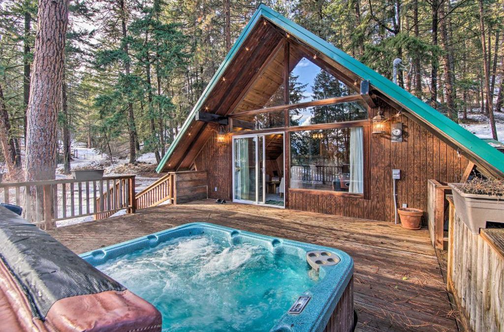 Naches House | Remote Escape Peaceful Cabin Near Naches River