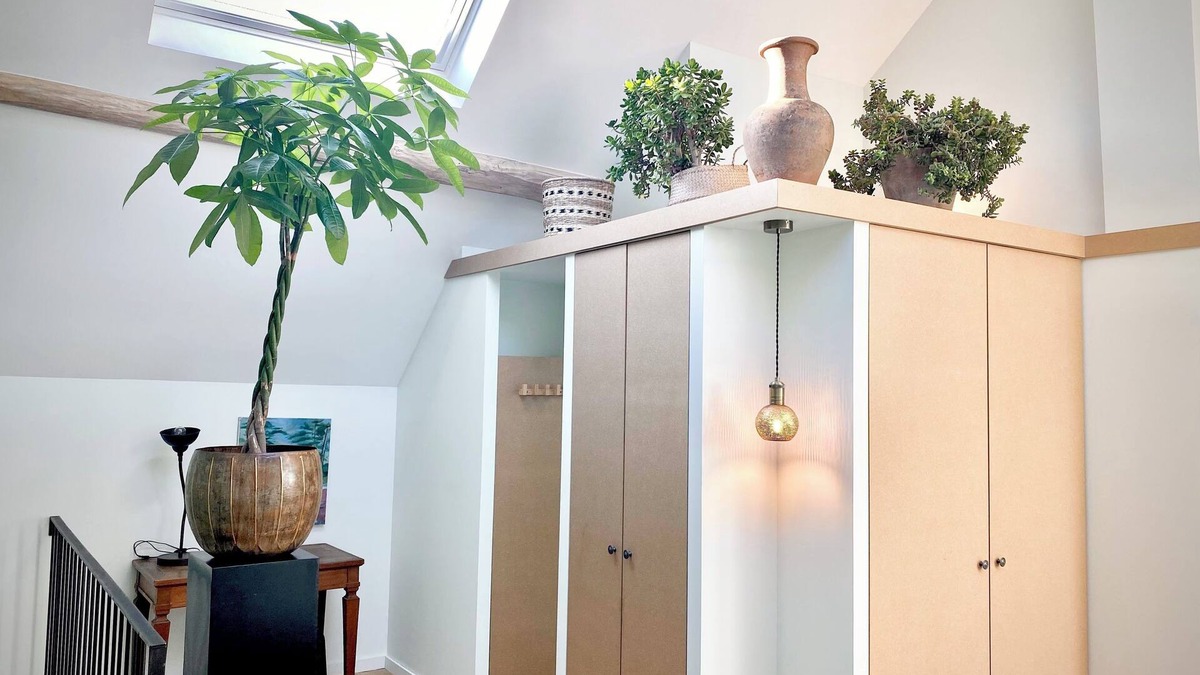Montigny-sur-Loing Apartment | [REMOVE] Kampa - Cozy duplex studio in charming Montigny-sur-Loing with AC, WiFi