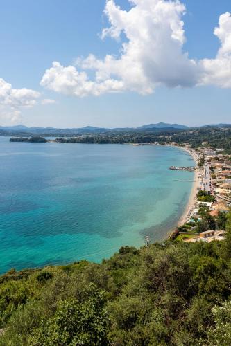 Pirgi Apartment | Rena's house Corfu